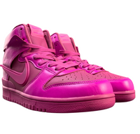 SB Dunk High - Hot Pink Blaze Edition