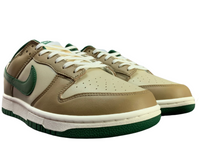 SB Dunk Low Cacao Wow - Tan, Beige & Forest Green