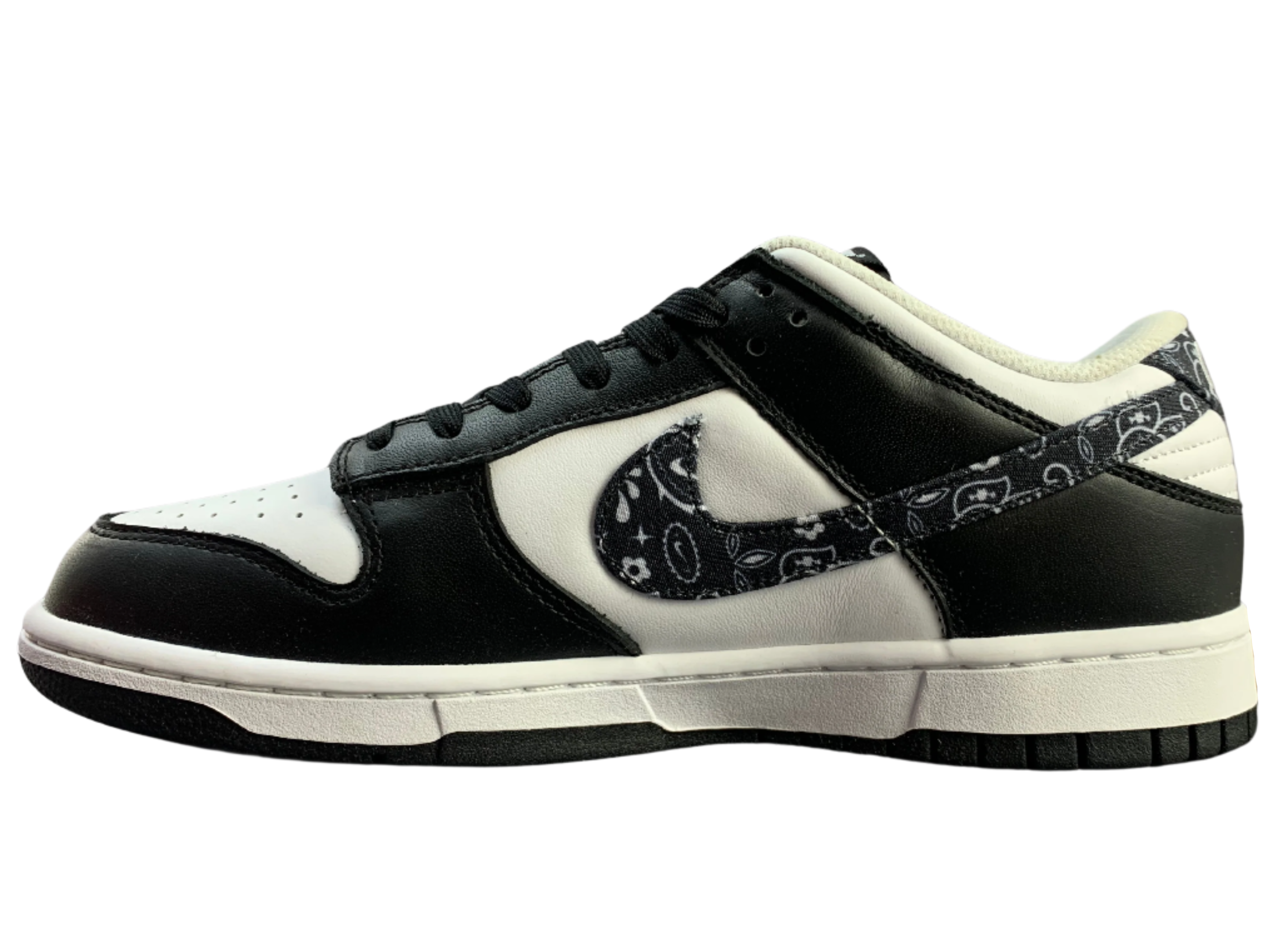 SB Dunk Low Paisley Pack - Black and White