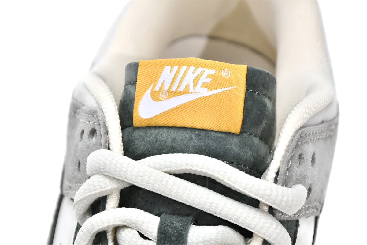 SB Dunk Low - Gray, White & Green