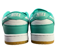 SB Dunk Low - Aqua Teal Edition