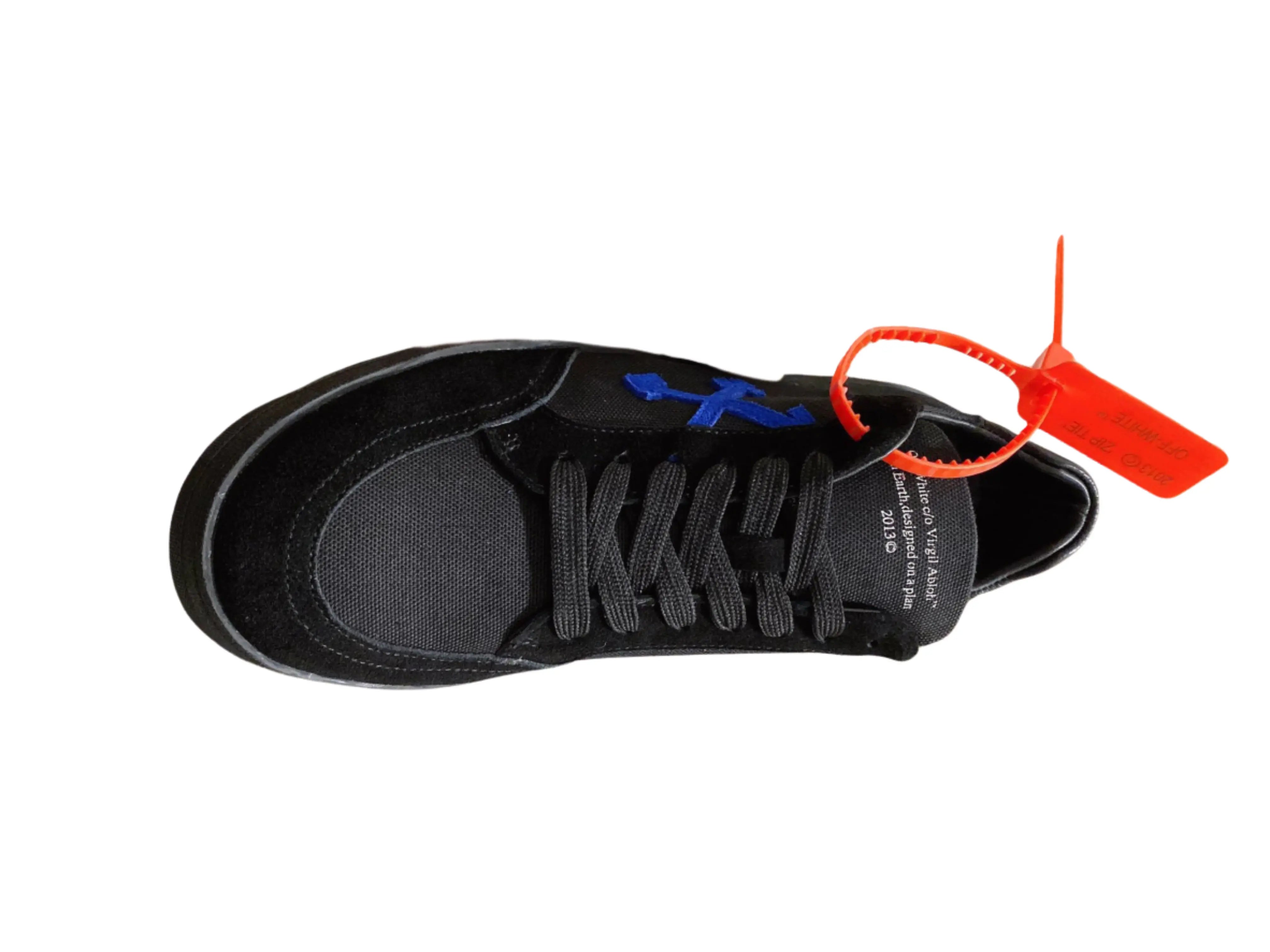 Off-White Vulcanized Low Top - Triple Black & Blue Off-White