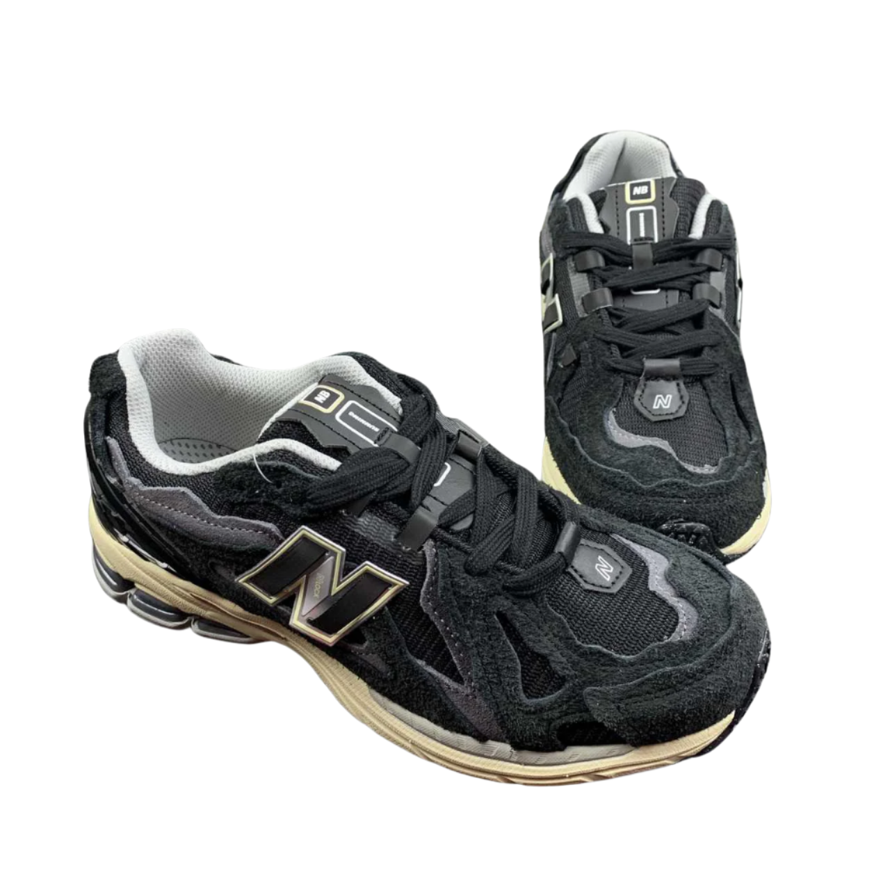 New Balance 1906R | Black Suede Edition Sneaker