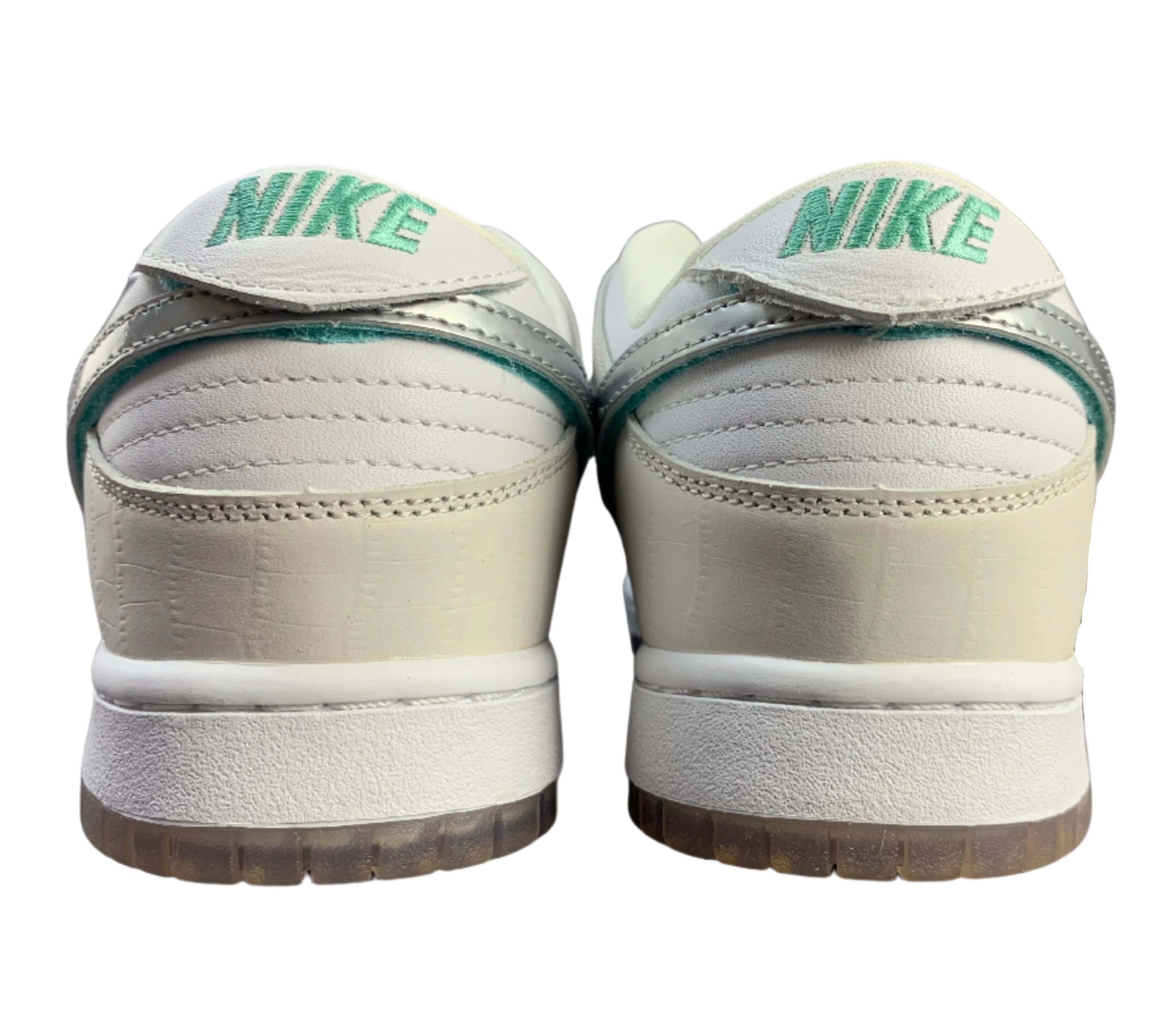 SB Dunk Low - Sail & Metallic Silver