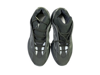 Adidas Yeezy Boost 700 - Triple Black