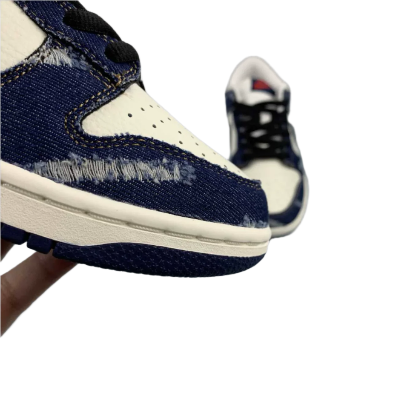 Nike & Levis Dunk Low Vintage Navy