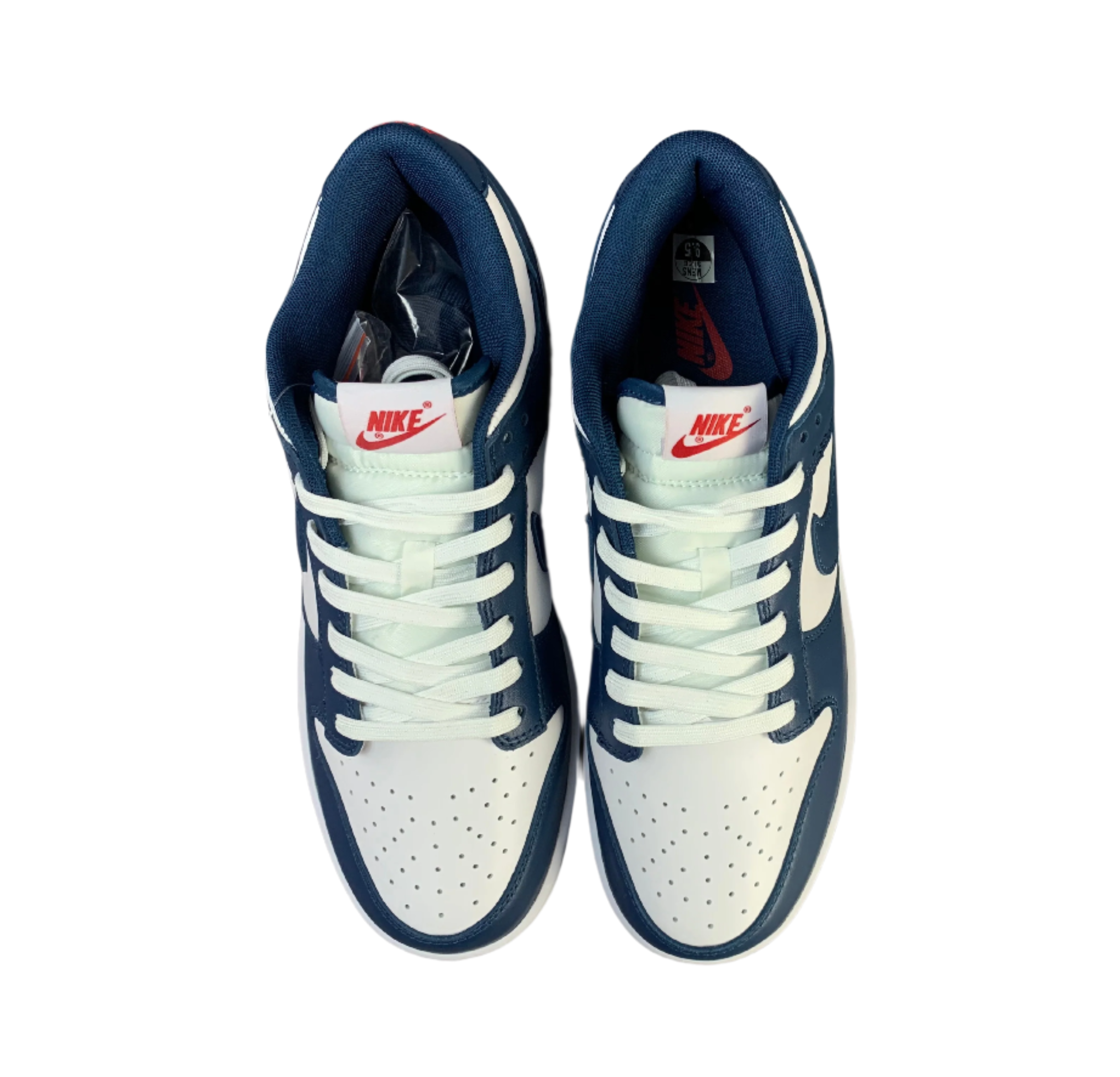 SB Dunk Low - Midnight Navy Edition