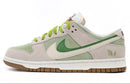 SB Dunk Low – Green Suede